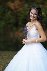 Veresegyház Gödöllő Szada Erdőkertes Őrbottyán Vágás Festés Fonás Hajhosszabbítás Ombre, Balayage, Brazil hajhosszabbítás, hőillesztéses, kerationos hajszerkezetépítés holland fonás hapánt fonás