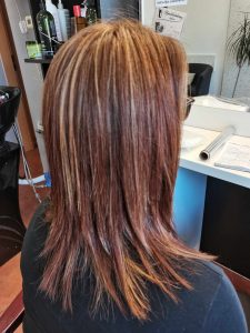 Veresegyház Gödöllő Szada Erdőkertes Őrbottyán Vágás Festés Fonás Hajhosszabbítás Ombre, Balayage, Brazil hajhosszabbítás, hőillesztéses, kerationos hajszerkezetépítés holland fonás hapánt fonás