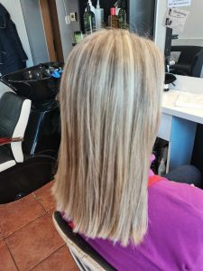 Veresegyház Gödöllő Szada Erdőkertes Őrbottyán Vágás Festés Fonás Hajhosszabbítás Ombre, Balayage, Brazil hajhosszabbítás, hőillesztéses, kerationos hajszerkezetépítés holland fonás hapánt fonás