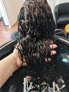 Veresegyház Gödöllő Szada Erdőkertes Őrbottyán Vágás Festés Fonás Hajhosszabbítás Ombre, Balayage, Brazil hajhosszabbítás, hőillesztéses, kerationos hajszerkezetépítés holland fonás hapánt fonás