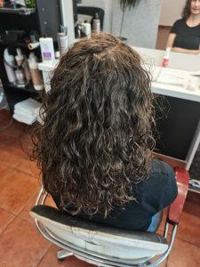 Veresegyház Gödöllő Szada Erdőkertes Őrbottyán Vágás Festés Fonás Hajhosszabbítás Ombre, Balayage, Brazil hajhosszabbítás, hőillesztéses, kerationos hajszerkezetépítés holland fonás hapánt fonás