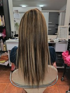 Veresegyház Gödöllő Szada Erdőkertes Őrbottyán Vágás Festés Fonás Hajhosszabbítás Ombre, Balayage, Brazil hajhosszabbítás, hőillesztéses, kerationos hajszerkezetépítés holland fonás hapánt fonás