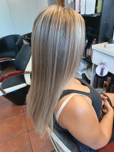 Veresegyház Gödöllő Szada Erdőkertes Őrbottyán Vágás Festés Fonás Hajhosszabbítás Ombre, Balayage, Brazil hajhosszabbítás, hőillesztéses, kerationos hajszerkezetépítés holland fonás hapánt fonás