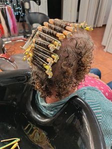 Veresegyház Gödöllő Szada Erdőkertes Őrbottyán Vágás Festés Fonás Hajhosszabbítás Ombre, Balayage, Brazil hajhosszabbítás, hőillesztéses, kerationos hajszerkezetépítés holland fonás hapánt fonás